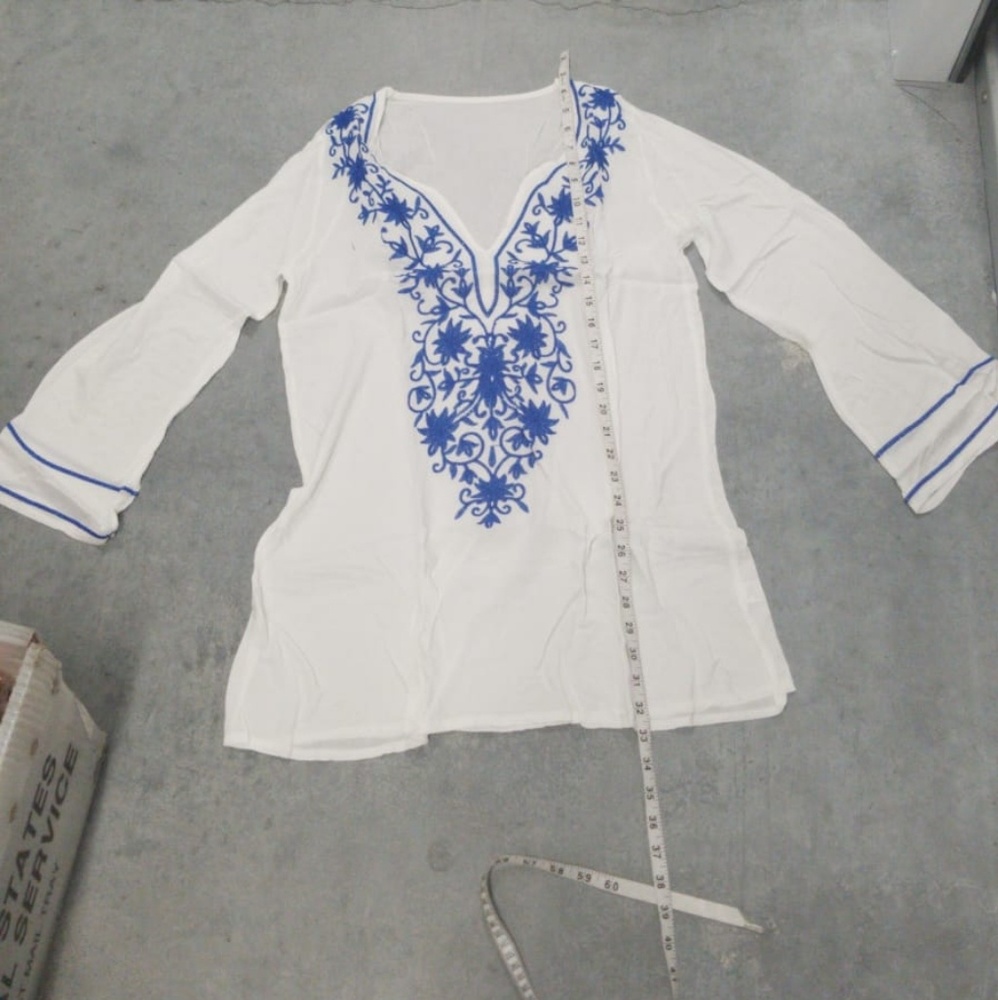 Loose Beach Dress with Tassels V-neck Beach Cover - Picture 4 of 6